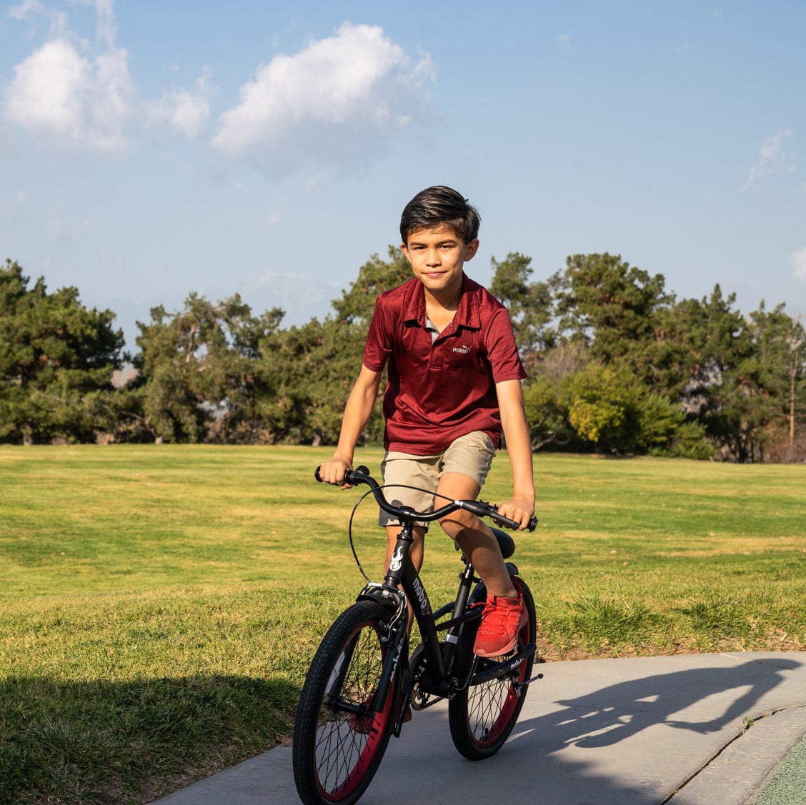 Mobo Malibu Kids Bike. 20-inch Bicycle for Boys and Girls, Ages 6-10 Years, Black